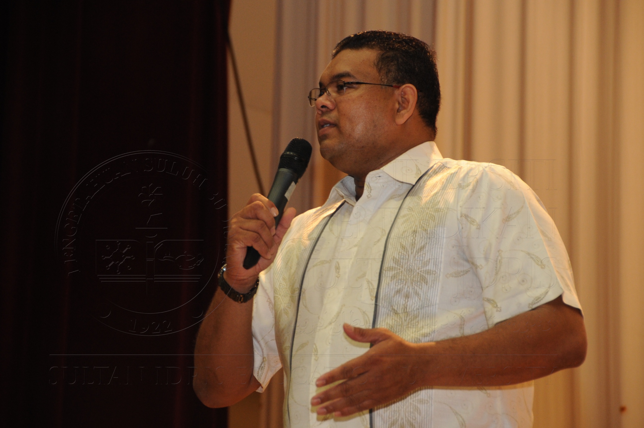 PRO16 15 ismp HAS 9781